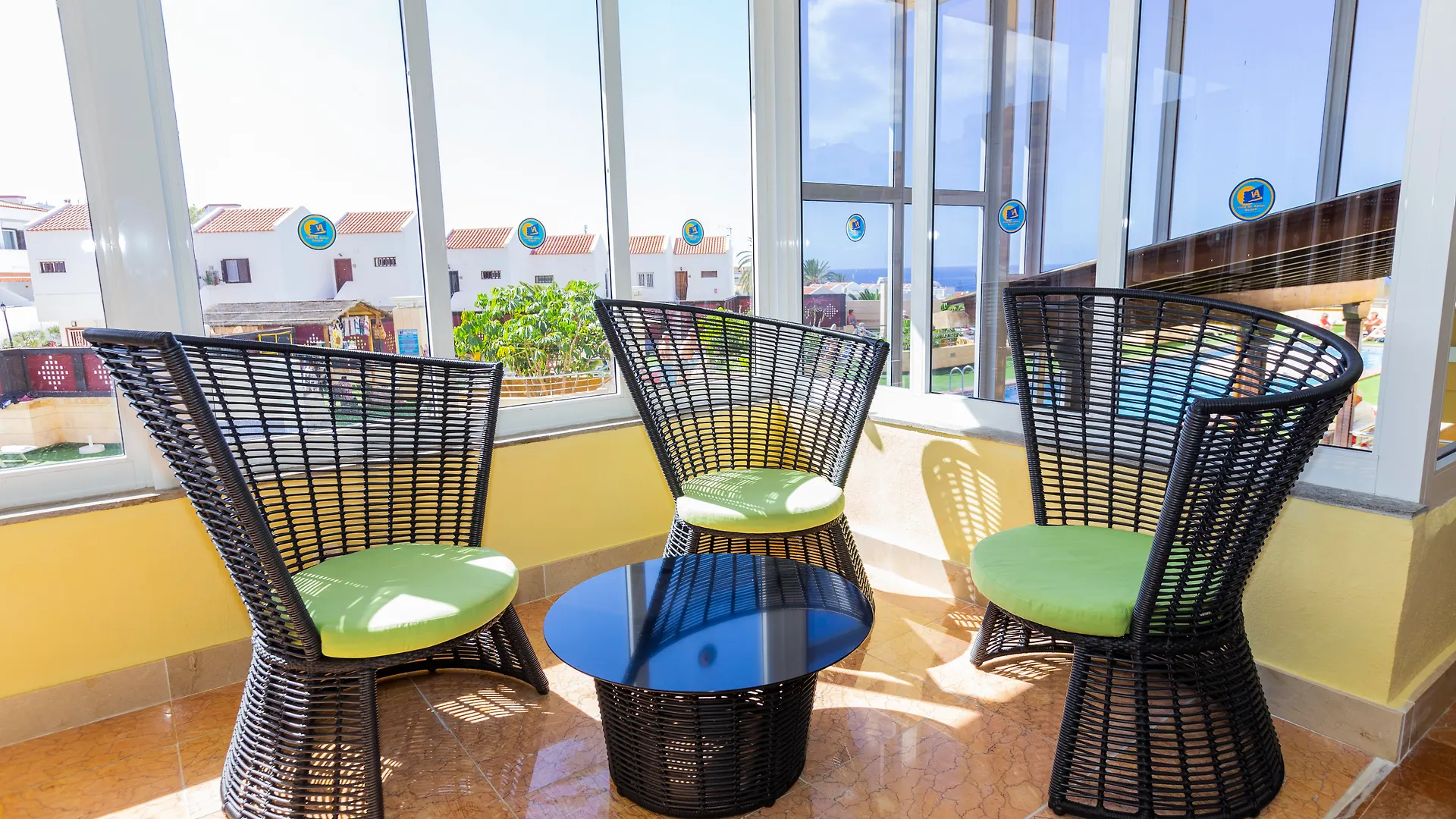 אדחה Villa De Adeje Beach