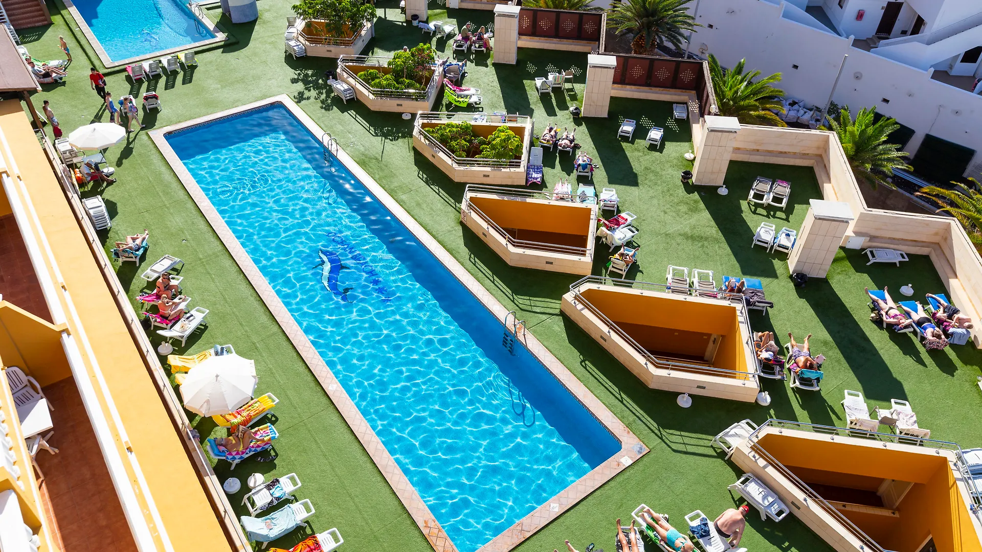 אדחה Villa De Adeje Beach