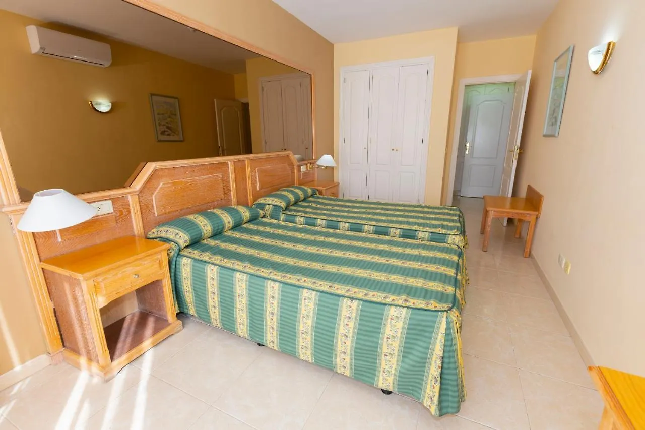 אדחה Villa De Adeje Beach מלון